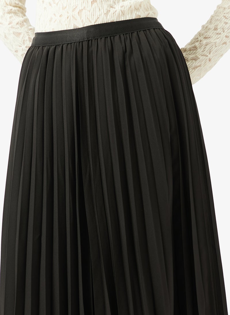 ELLA Skirt With Ruffle Hem - Image 4